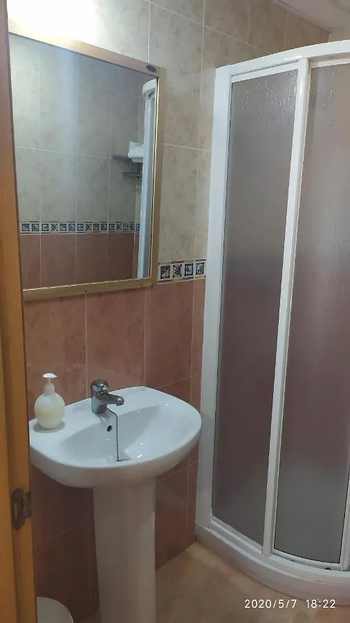 Las Rosas Málaga 0*,